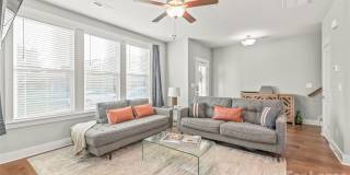 554 Amalfi Drive Gallery 3