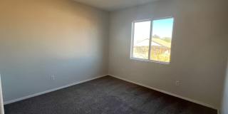 1776 square foot 3 Bedroom home in El Mirage Gallery 21