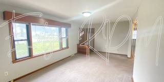 Now Available – Cozy 3 Bed / 2 Bath Ranch! Gallery 4