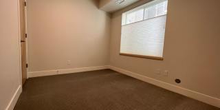 Modern 3B/4B Condo- Available June 10th Modern 3B/4B Condo- Available June 10th Gallery 19