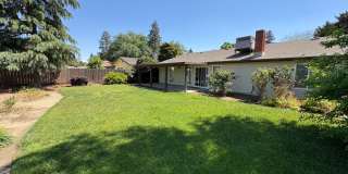Beautiful Home with solar Rent Ready! Gallery 34