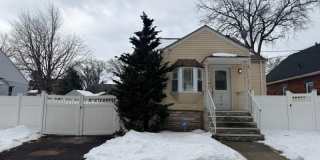 1004 Sheridan Avenue Gallery 1