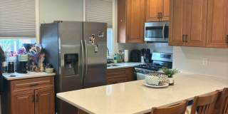 Nice 2 Bedroom in Trendy Lawrenceville Gallery 4
