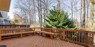 704 SUFFIELD DR Gallery 7