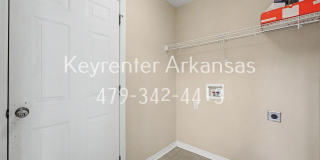 Beautiful 3 Bed, 2 Bath Bentonville Home with Fireplace & Fenced Backyard Gallery 19