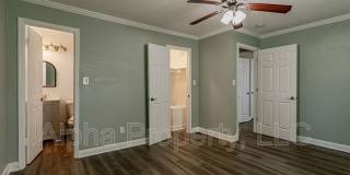 206 E Arlington Ave Gallery 19