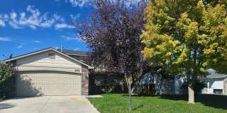 Move in Special! 3 Bedroom House in Caldwell - Short term lease Gallery 1
