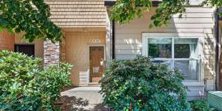 Charming 3 BD 2 BA Townhome Located in Hillsboro's Briarcreek Community | Recently Updated! | Main-Level Bedroom & Full Bath | Great Private Patio!* Gallery 1