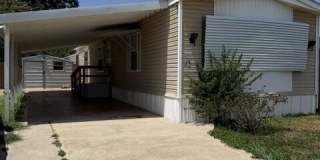 15 IOWA Gallery 1