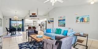 2727 SW 2nd Court Gallery 6