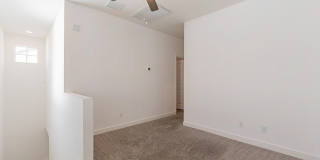 5538 S Dillon Gallery 14