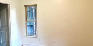 Wonderful bungalow in the 5 Points area. Close to Downtown Asheville! Working Solar for Electric! Gallery 9