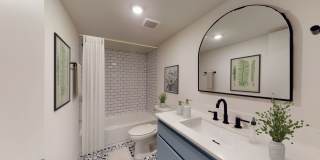 Inez Gallery 21