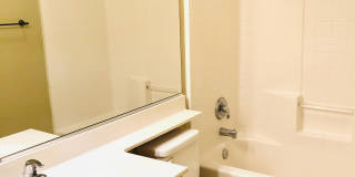 27540 Canterbury Street Gallery 25