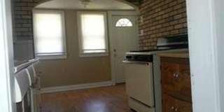 3238 Webster Ave Gallery 7