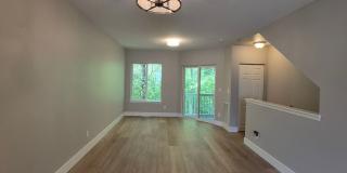 Beautiful 2BD/1.5BA Condo located in the Edgewater at South Hill **MOVE-IN SPECIAL** Beautiful 2BD/1.5BA Condo located in the Edgewater at South Hill **MOVE-IN SPECIAL** Gallery 3