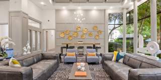 Mission Gate Gallery 20