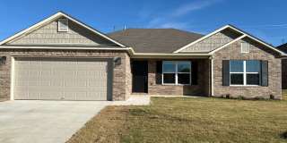 Pre-Leasing Now: Charming 3-Bedroom, 2-Bath Home in Park Place! Gallery 4