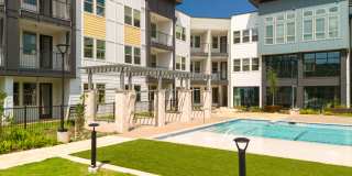 Birdie on Woodland Greens Gallery 68