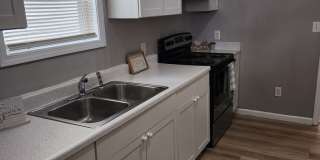 Downtown Wilmington Home, 3 Bedrooms | 1 Bathroom, $1,700/month | Move-in Ready Gallery 6