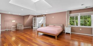 11019 RING Road Gallery 29