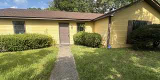 3049 Cross Creek Dr Gallery 1