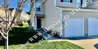 Spacious 3 Bed, 2 Bath, 2 Half Bath Townhome in Lee's Summit-Available in AUGUST!! Spacious 3 Bed, 2 Bath, 2 Half Bath Townhome in Lee's Summit-Available in AUGUST!! Gallery 1