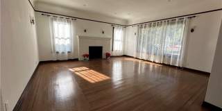 1054 N Euclid Gallery 22