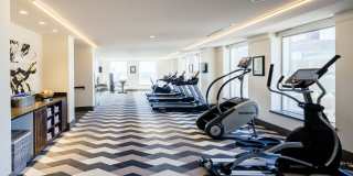 The First Residences at First National Gallery 15