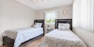 Discover the perfect Naples Park rental just minutes from the beach. Gallery 28