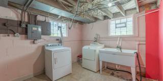 3 Bed Home in the Heart of Whitefish Bay Gallery 20