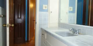 2208 Monterrey Gallery 21