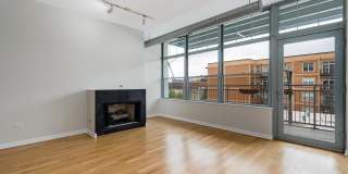 1200 W MONROE Street Gallery 3
