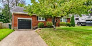 282 Zandale Drive Gallery 40