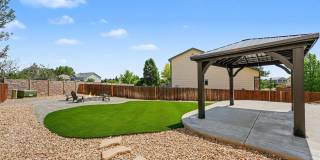 Fantastic Home in the Desirable Sterling Hills Neighborhood Gallery 23