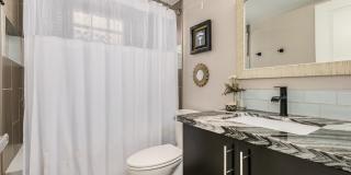 4225 N 21st Street Gallery 24