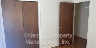 5081 Whitehall Ave Gallery 20