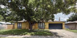 889 Hendry Drive Gallery 1