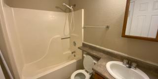 3 Bedroom 2 Bathroom Duplex Gallery 10