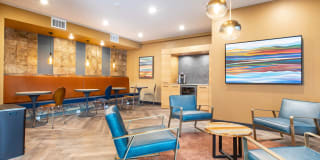Pierpont By Urbana Gallery 14
