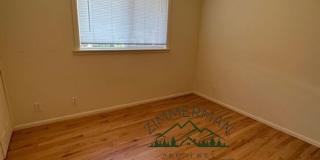 Beautiful 3 Bedroom 1 Bathroom Home! Gallery 8