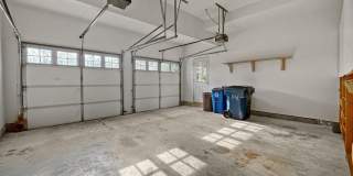 214 W LOCUST Street Gallery 37