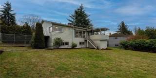 Amazing Richmond Beach Retreat 2bd 2ba Gallery 1