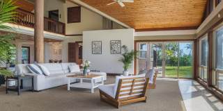 Luxury 5BR Oceanfront Home w/ Private Pool & Beach Access: Konishiki Beachhouse Luxury 5BR Oceanfront Home w/ Private Pool & Beach Access: Konishiki Beachhouse Gallery 13
