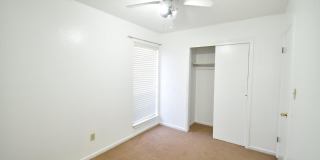 6321 Lance Street Gallery 9
