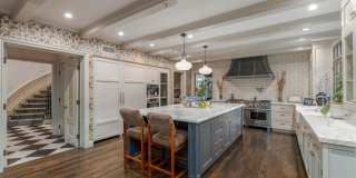 Furnished Hollywood Hills Estate | Summer Rental with Panoramic City Views, Gym, Spa & Pool! Gallery 14