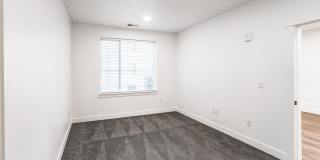 400 Element Gallery 38