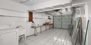 325 NW Rebecca Avenue Gallery 24