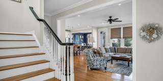 812 Claridge Drive Gallery 11