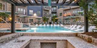 Westloop at the Diamond Interchange Gallery 41